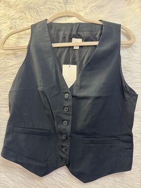 Target Black Button-Front Vest